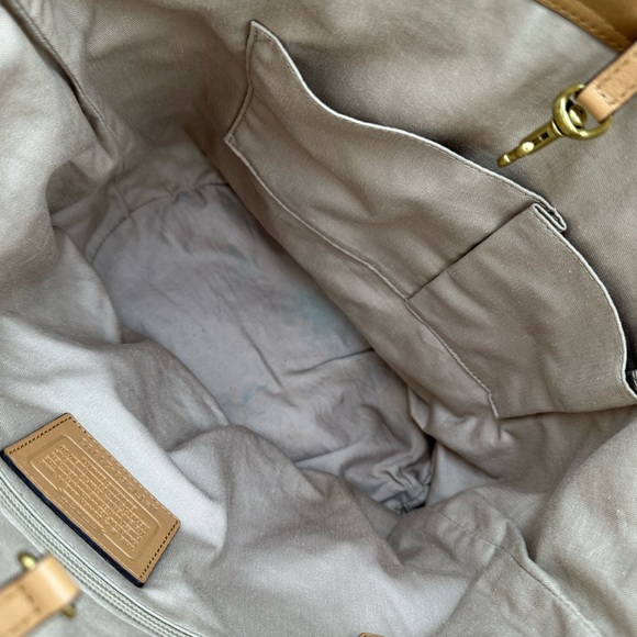 Coach 21193 Legacy Archive Leather Bucket Bag - Picture 9 of 12